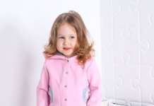 Какие модные толстовки для девочек стоит заказать оптом для Вашего интернет-магазина