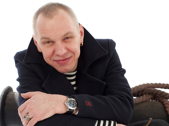 Александр Ф. Скляр сравнил самоизоляцию с тюрьмой