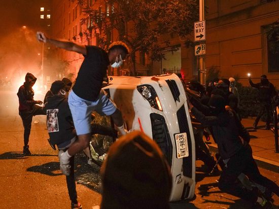 Американский бунт: эксперт объяснил, откуда выпрыгнул «российский след»