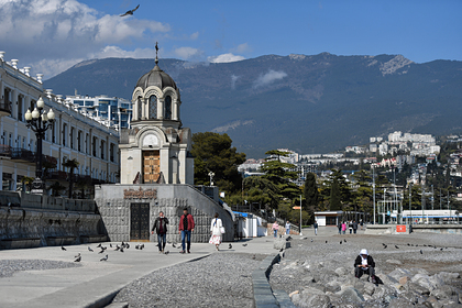 В Крыму оценили риск вспышки коронавируса из-за нелегально приезжающих россиян