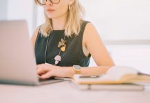 Как выбрать сайт для заказа курсовой работы