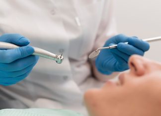 Искусство стоматологической хирургии: преображение улыбки, одна процедура за раз