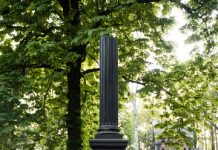 Памятники из гранита: Вечные символы любви и памяти