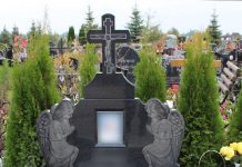 Рекомендации при выборе гранитного памятника: какие факторы стоит принять во внимание