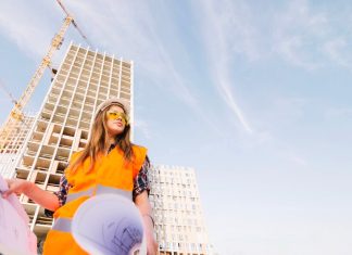 Покупка строительной техники и запчастей онлайн: какие особенности