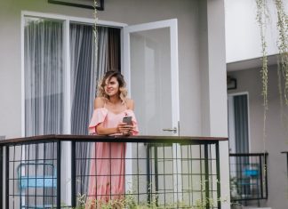 Крыши на балконе: как создать уютное пространство под открытым небом