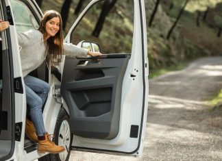 Почему стоит выбрать дилера автомобилей SOLARIS?