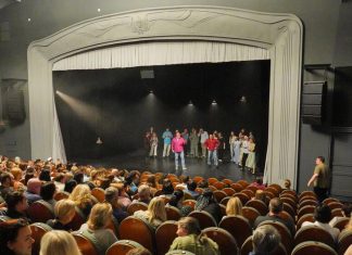 Москвичи проголосуют за название конкурса для будущих руководителей театра