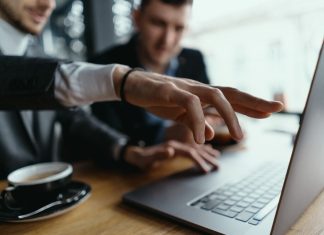 Система мониторинга и аналитики СМИ: управление репутацией в интернете