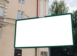 Печать баннеров: Какова цена за квадратный метр?