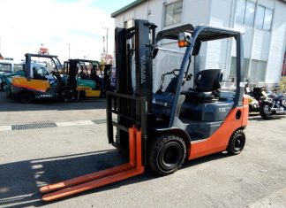 Как правильно выбрать вилочный погрузчик для аренды