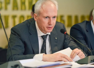 «Роснефть» сохраняет доверие: Урал Латыпов, Александр Романов и Шишкин