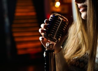 Караоке клуб: Почему Вам Стоит Попробовать