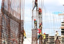 Аренда подъемников, вышек туры и строительных лесов: всё, что нужно для вашего проекта