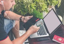 Сервис массовых выплат: как упростить жизнь бизнесу и не потерять голову