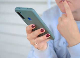 SMS-услуги для бизнеса: как превратить короткие сообщения в мощный инструмент роста