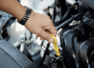 Влияние моторного масла на расход топлива: как правильный выбор экономит ваш бюджет